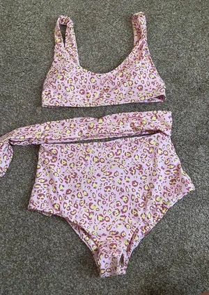 Roselypink High Waisted Animal Print Swimsuit thumbnail 3
