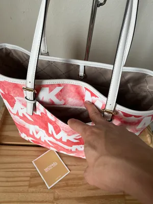 Michael Kors Purse thumbnail 11