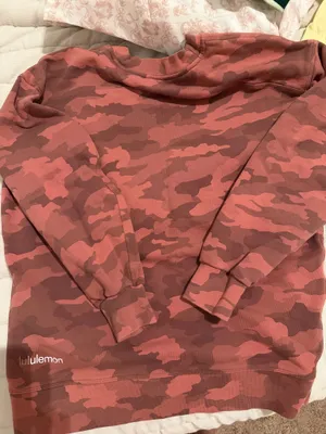 Lululemon Sweatshirt Pullover thumbnail 2