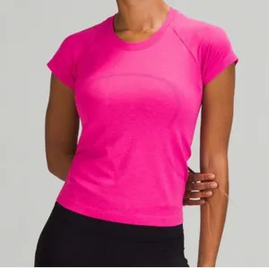Lululemon Swiftly Tech Short Sleeve thumbnail 1