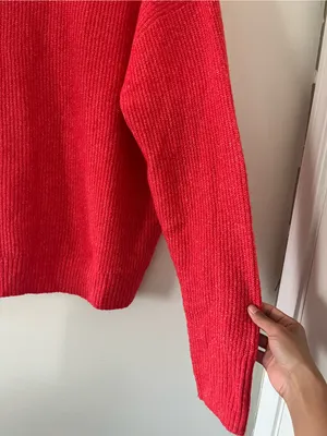 NWT American Eagle Red Crewneck Knit Sweater Medium Cozy Christmas Holiday thumbnail 4