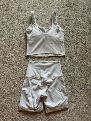 Lululemon cream set  thumbnail 2