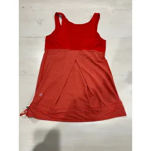 Lululemon red‎ tank top fits like a 2 or 4 thumbnail 5