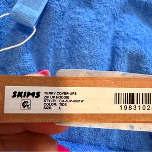 NWT SKIMS Terry cover up zip up hoodie in Tide women's size large RARE PIECE thumbnail 9