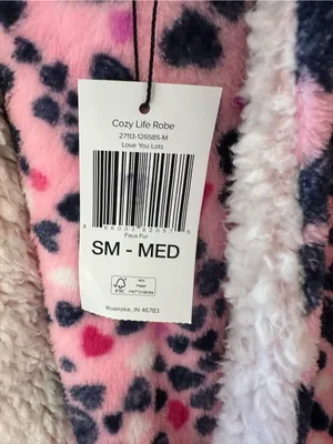 Vera Bradley Pink and Black Heart Print Plush Robe with Sherpa Hood thumbnail 3