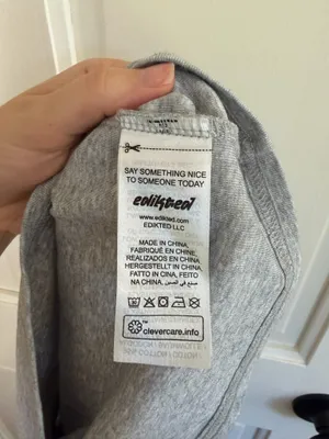 Edikted Long Sleeve Crop Top thumbnail 3