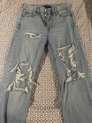 Jeans thumbnail 3
