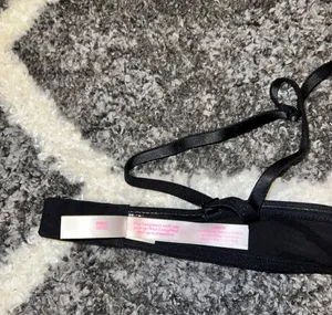 PINK Victoria’s Secret Multi-way Push-up Bra thumbnail 4