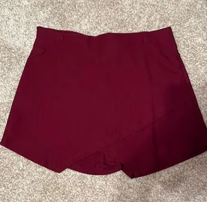 Boutique Maroon Envelope Skort Red thumbnail 1