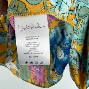 RD & Koko Floral Shirred Long Sleeve V-Neck Top Size Large L EUC L2730 thumbnail 10