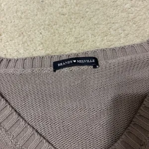 Brandy Melville Sweater thumbnail 2
