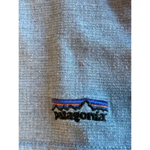 Patagonia R1 Regulator Quarter Zip Pullover Womens Small Purple Grid Fleece USA thumbnail 3