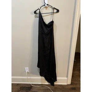 Ieena Mac Duggal 55324 One Shoulder Evening Gown Black Asymmetrical Hem Size 8 thumbnail 4