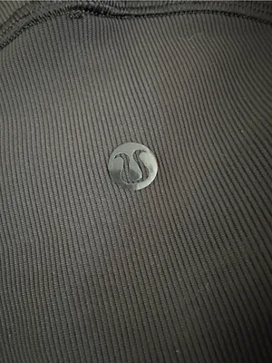 353. Lululemon 2pc set black sz 2 thumbnail 3