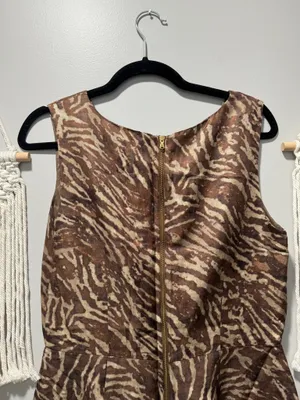 NWOT Banana Republic Brown Zebra V Neck Dress thumbnail 9