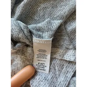 Vere &‎ Love Gray Cropped Long Sleeve Casual T-Shirt with Ruffle Details L thumbnail 6