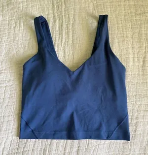 Lululemon align tank Pitch blue 💙🦋🫐 thumbnail 1