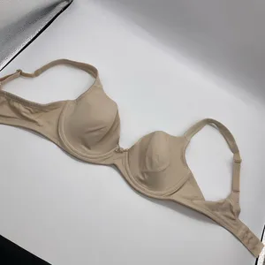 New‎ Victorias Secret Nude Bra thumbnail 4