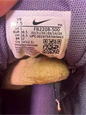 Nike Women's Athletic Sneakers - Purple with Pink Swoosh thumbnail 10