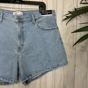 NWT Abercrombie & Fitch Plus Size Curve Love High Rise The 4” Mom Short 34/18 thumbnail 6