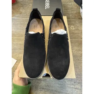 Clarks Trish Bell Size 6.5 W Suede Studded Slip-On Shoes Black Western‎ Bootie thumbnail 2