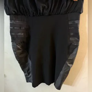 Alice + Olivia Black Bodycon Mini Dress Scoop Neck Sleeveless‎ Size 4 thumbnail 4