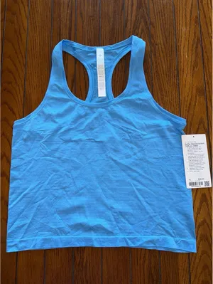 Lululemon Swiftly Tech Scoopneck Tank 2.0 Race Length Ocean Wave Size 10 NWT thumbnail 1