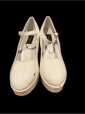 SPIRIT white platform Maryjane chunky heels women’s 9 Halloween costume shoes thumbnail 6