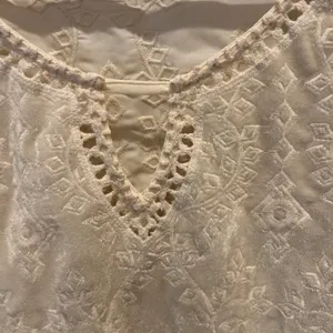 John Mark Cream Eyelet Embroidered Velvet Tunic Top Bell Sleeve Scalloped‎ Hem L thumbnail 3