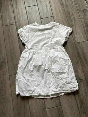 Universal Threads White V-Neck Short Sleeve Casual Dress thumbnail 3