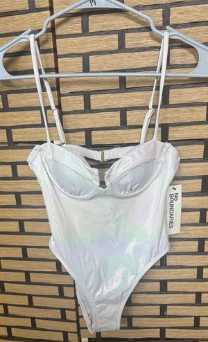 No boundaries metallic Cheeky high leg underwire one piece swimsuit size XS thumbnail 1