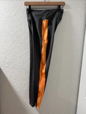 NWT OTF Orangetheory Fitness Gray Leggings with Orange Side Stripes thumbnail 5