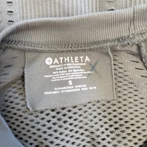 ATHLETA Diamond Mesh Trophy Seamless Short Sleeve Tee‎ Green Size Small Shirt thumbnail 4