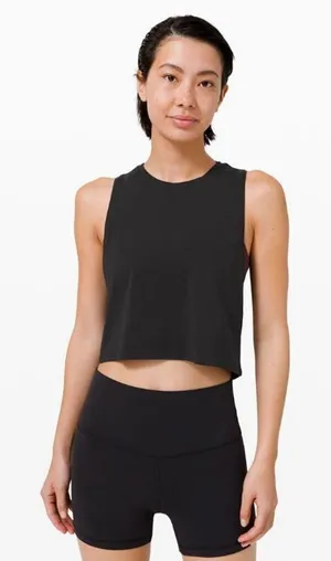 ✨Lululemon Cut Back Crop Black Sz Small Tank Top✨ thumbnail 1
