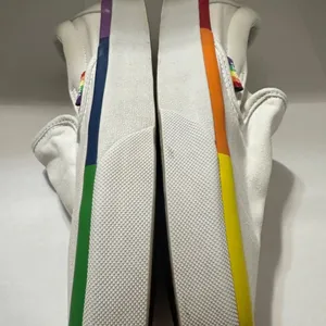 Vans Classic Slip On Size 6 Mems 7 Women Rainbow Foxing Pride White Rainbow thumbnail 6