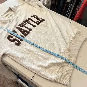 Seattle Washington Comfy Oversized Crewneck Sweatshirt Size Medium Unisex thumbnail 10