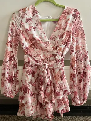 Francesca's Romper Floral thumbnail 1