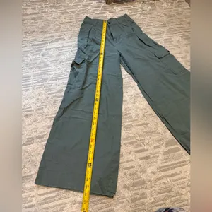 Madewell Olive Wide-Leg Pants thumbnail 5
