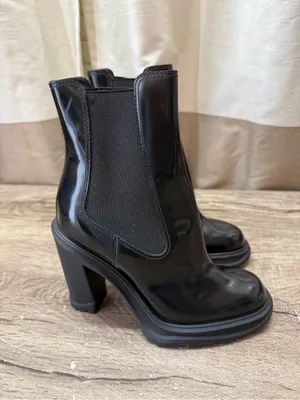 Alexander McQueen Thread Slick Chelsea Boot Black  Size 36 M thumbnail 2