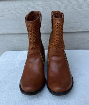 Bare Traps cowgirl ankle boots thumbnail 2