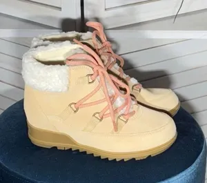 NWT Sorel Elvie cozy lace up Ankle boot waterproof tan suede sherpa booties sz 8 thumbnail 1