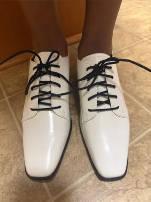 Linea Paolo Ivory Lace-Up Pointed Block Heel Shoes Size 8M thumbnail 12