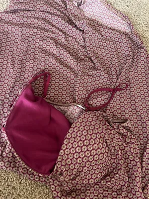 Burgundy Bodycon Dress Size M thumbnail 3