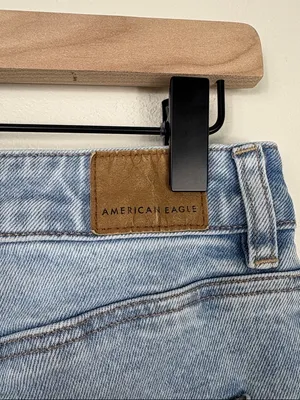 American Eagle Strigid Mom Jeans Women’s Size 4 Cotton Blue Denim High Rise thumbnail 8