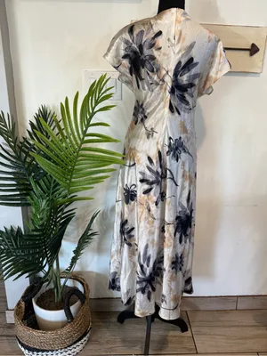 SHEIN White Maxi Dress with Blue Floral and Tan Accents thumbnail 5