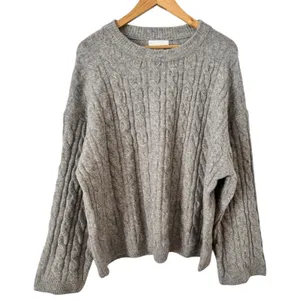 H&M Gray Cable Knit Oversized Crewneck Sweater Womens Size Small Cozy Fuzzy Wool thumbnail 1