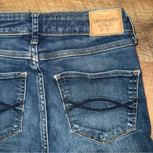 Abercrombie & Fitch Super Skinny High Rise Women's Blue Jeans thumbnail 9