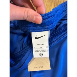 Nike Womens Dri-FIT Soccer Training Shorts Royal Blue DJ3626-480 Size XL NWT thumbnail 4