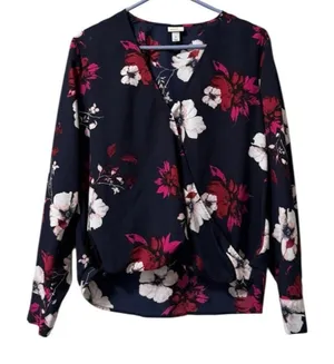A New Day Women's Long Sleeve V-Neck Blouse Size Medium Polyester Floral‎ Office thumbnail 1