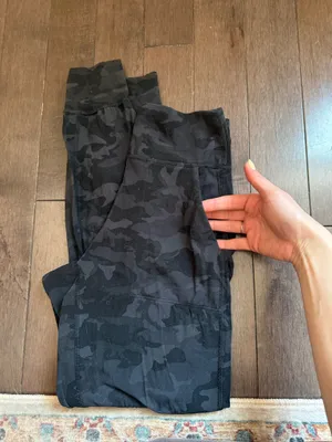 Lululemon Align Joggers 28" Camo thumbnail 3